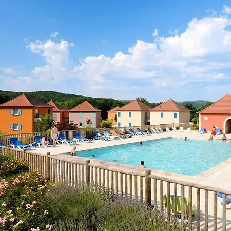 Apartament Rdc, Calme, Parking & Piscine Chauffee *